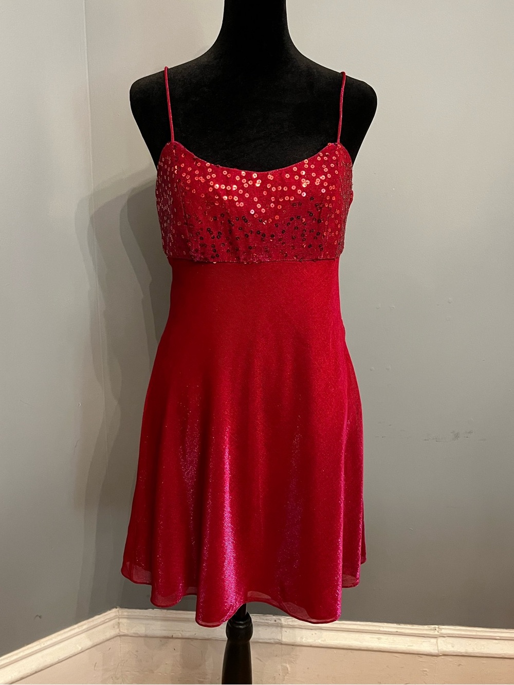Blondie and Me Evening by Linda Bernell Deep Red Sequinned Mini Dress, sz 11/12